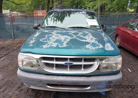 1998 Ford Explorer Eddie Bauer/Limited/Xl/Xlt из США, поврежденный, VIN 1FMZU34E8WUC32300